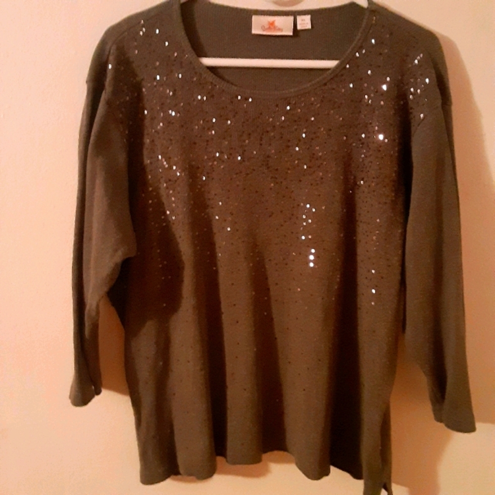 Women's shirt